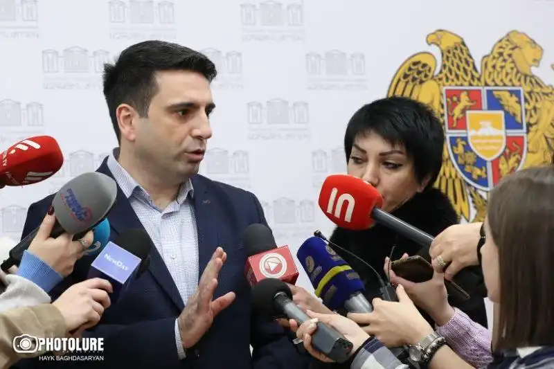 Պապիկեանի դէմ հնչած մեղադրանքները սին են. Ալեն Սիմոնեան 