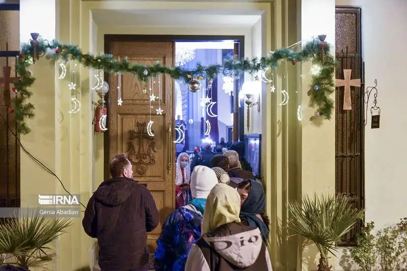 Իրանի մէջ  ինչպէս հայերը դիմաւորած  են Նոր Տարին. Irna-ի  անդրադարձը (Լուսանկարներ) 