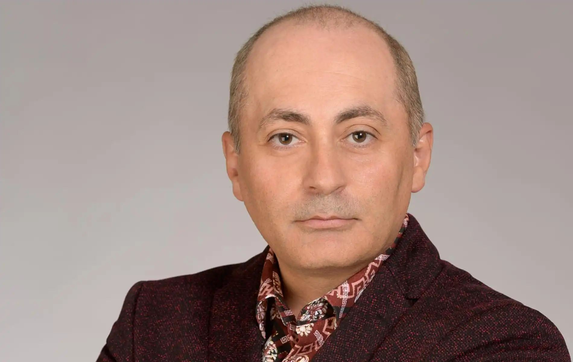 Դադրեցուած է Վարդան Ղուկասեանի անդամակցութիւնը «Հանրային Ձայն» կուսակցութեան