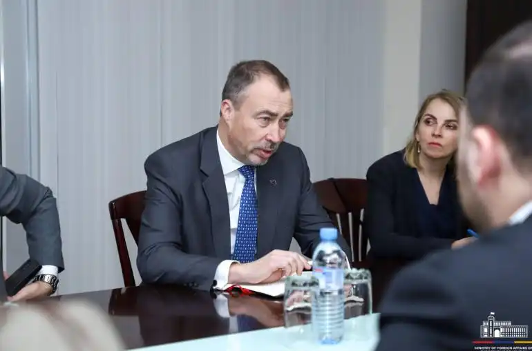 Թոյվօ Քլաարը Երեւանէն Պաքու պիտի չմեկնի