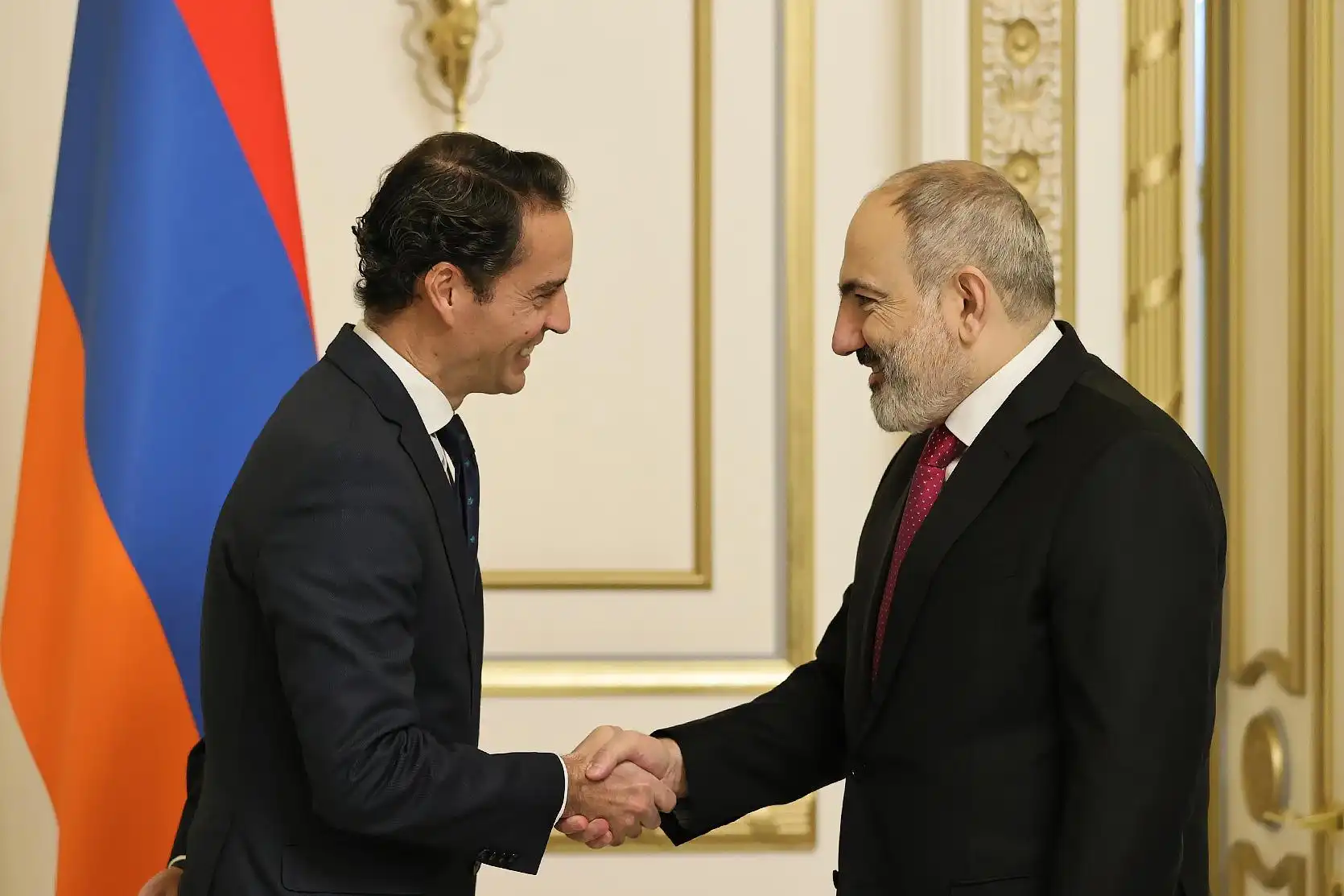 Փաշինեան եւ Քոլոմինա քննարկած են Հայաստան-ՆԱԹՕ համագործակցութիւնը