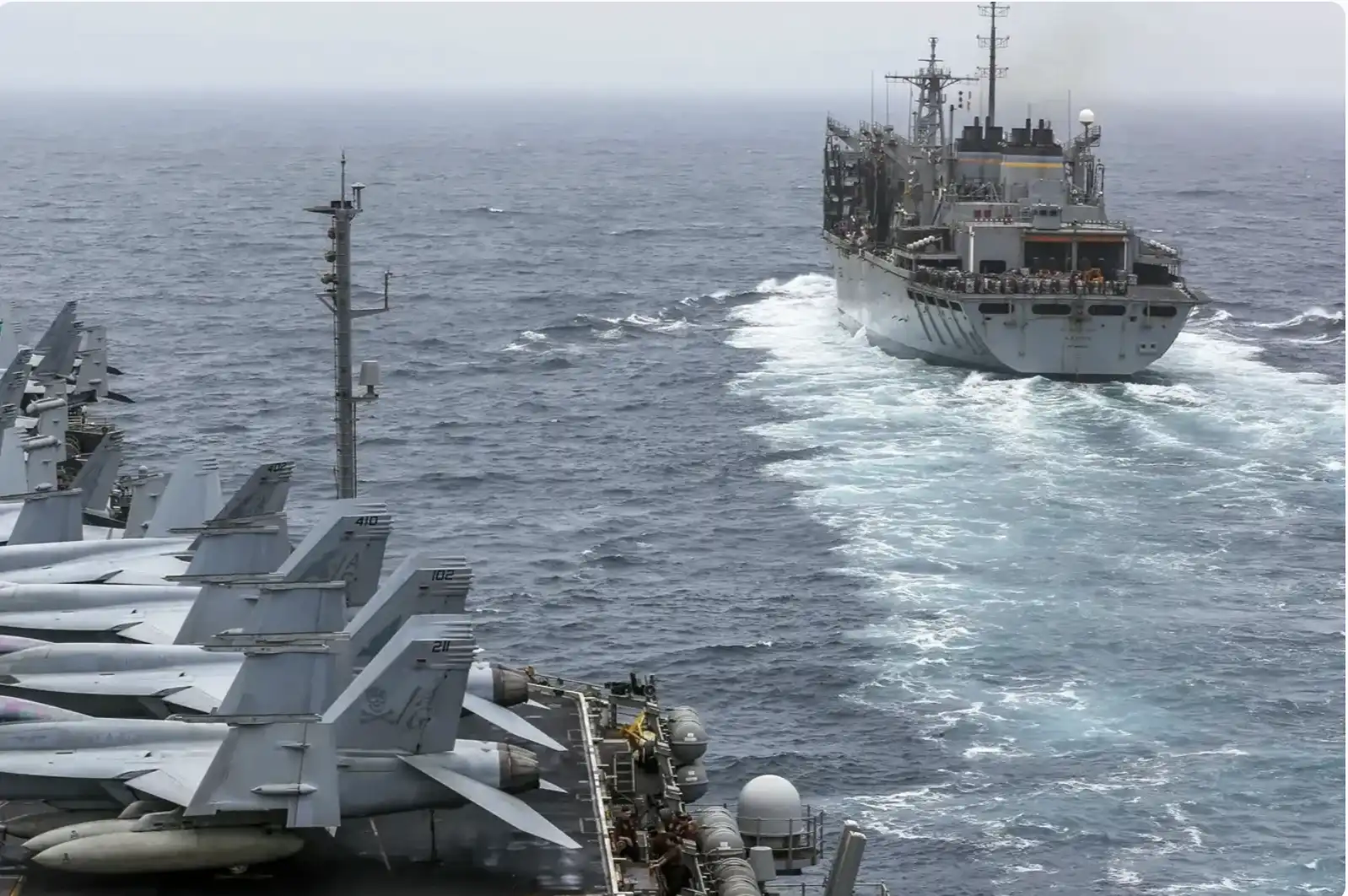 Եւս մէկ նաւատորմ կը մօտենայ Իրանին. Թրամփ յոյսով է, որ Թեհրանը գործարք կը կնքէ