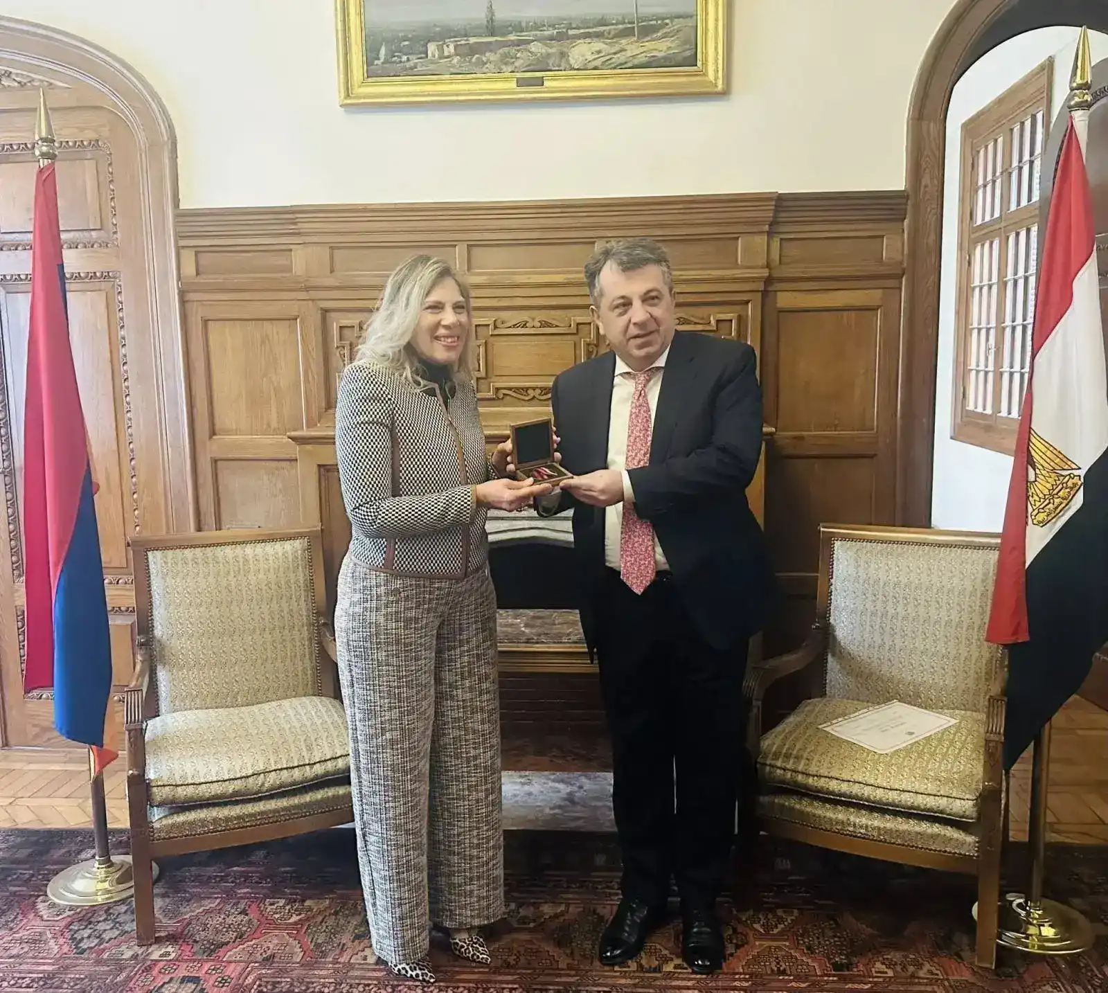 ՀՀ-ի մէջ Եգիպտոսի նախկին դեսպանը պարգեւատրուած է ԱԳ նախարարութեան երկրորդ աստիճանի Պատուոյ մետալով