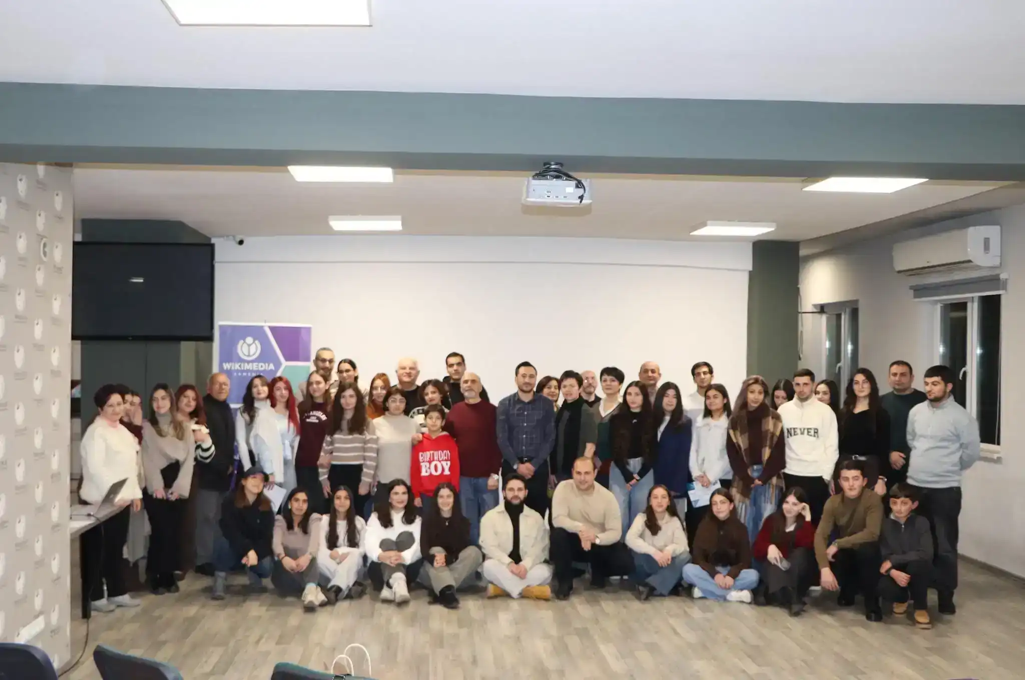 Վիքիպեդիայի 25-ամյակը նշում են ամբողջ աշխարհում, այդ թվում՝ Հայաստանում․ Լուսանկարներ, տեսանյութ