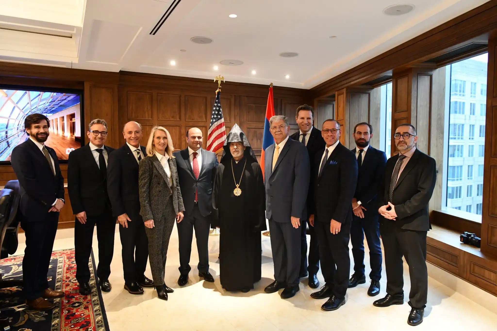 Վաշինգտոնի Աստվածաշնչի թանգարանին հանձնվեց Նիկոլ Փաշինյանի նվիրաբերած Աստվածաշունչը 