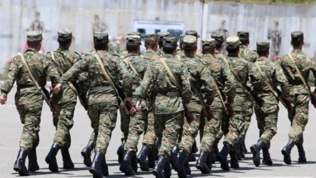 85 հոգի վճարած է 15 մլն դրամ եւ ազատուած է ծառայութենէ, 38 հոգի ծառայած է 1 ամիս՝ վճարած 8 մլն. Հայկ Սարգսեան