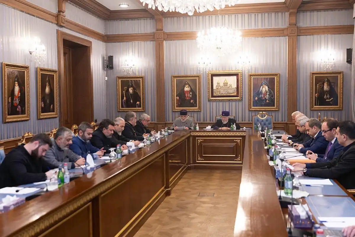 Գերագույն հոգևոր խորհրդի ժողով  Մայր Աթոռ Սուրբ Էջմիածնում