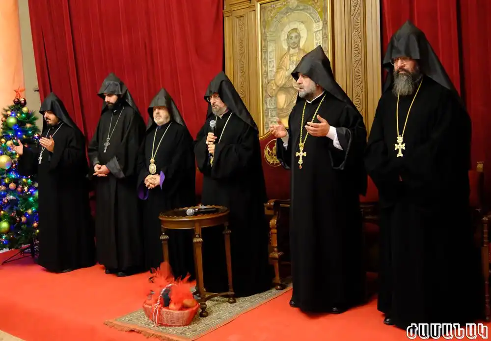 «Խնդրի լուծումը Հայաստանի մէջ  պիտի ըլլայ». Սահակ Բ. Պատրիարք 