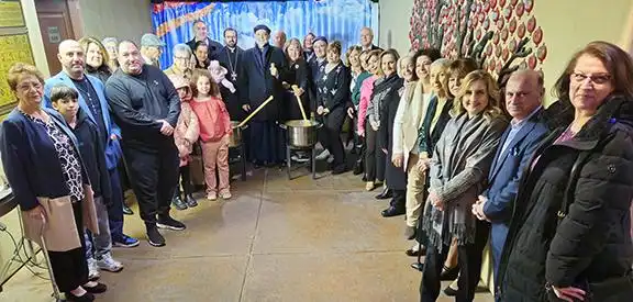 Եպիսկոպոսական Պատարագ Մատաղօրհնէք Կատարեց Լաս Վեկասի Ս.Կարապետ Եկեղեցւոյ Մէջ