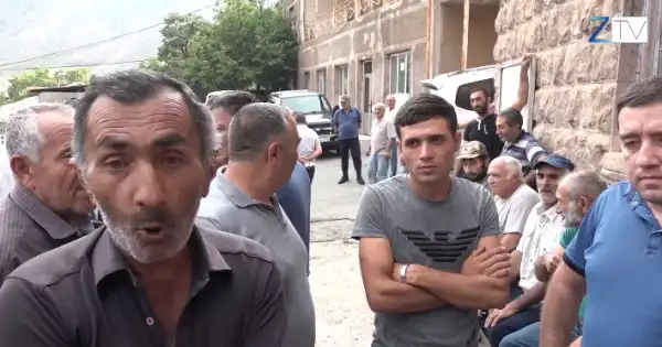 Բողոքի հաւաք Շուանիձորի մէջ. Թեման արտերու չորացումն է