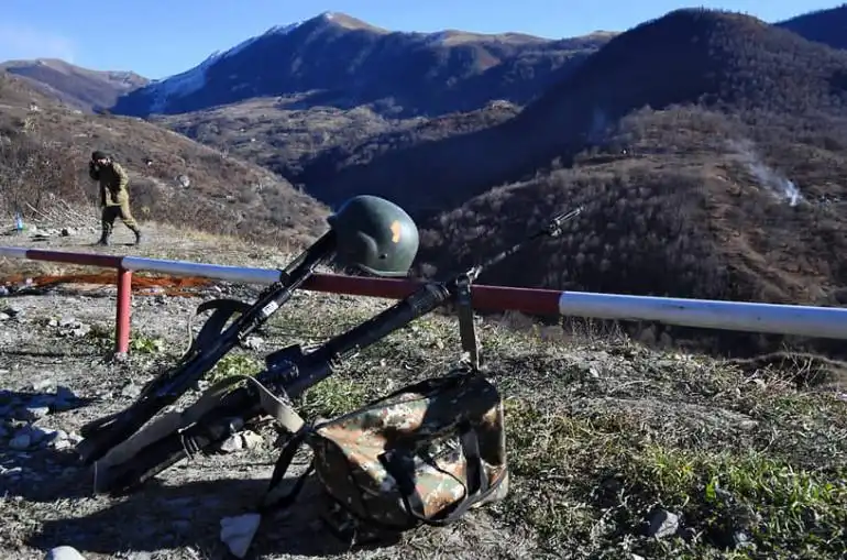 Թէ Մոսկուա եւ թէ ալ Պաքու զգուշաւորութեամբ կը մօտենան Փաշինեանի առաջարկին. Kommersant-ի անդրադարձը