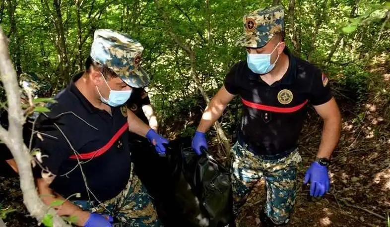 Վարանդայի մէջ 4 նահատակի աճիւն 