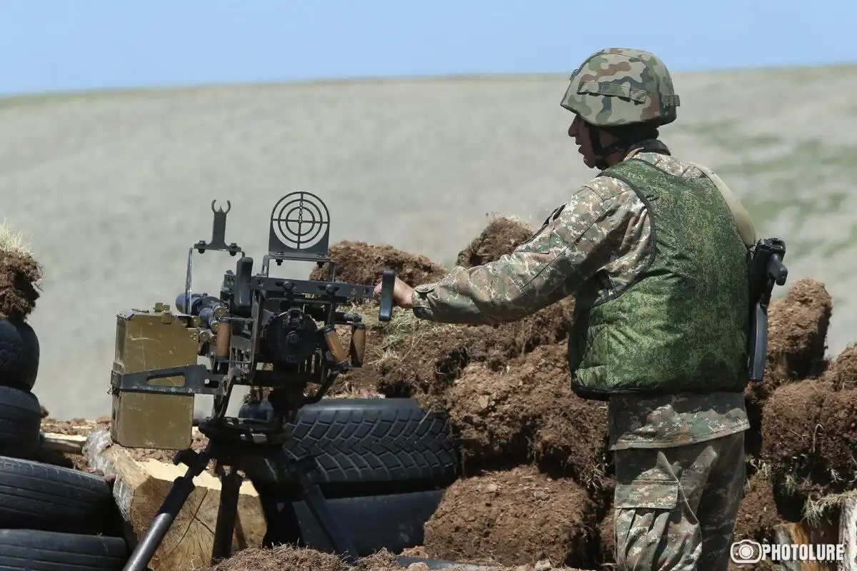 Azerbaijani forces open fire at Armenian positions in Yeraskh section of the border