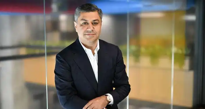 «Պատիւ Ունեմ» խմբակցութեան ղեկավարը՝  Արթուր Վանեցեանն է 