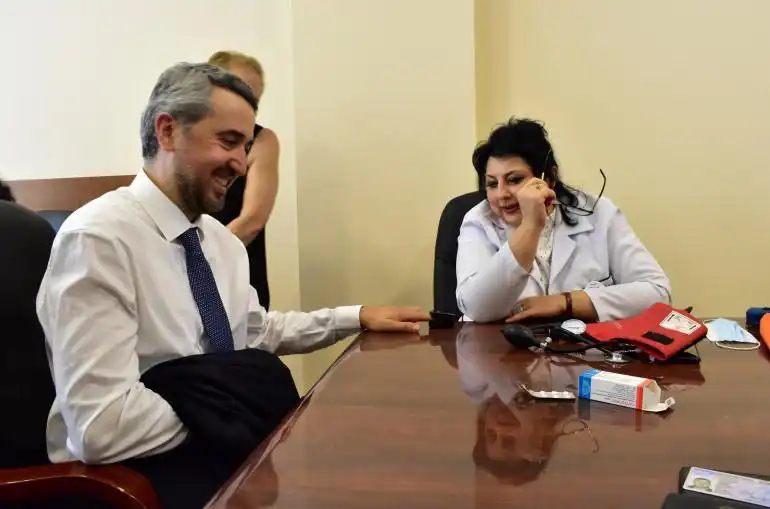 Հայաստանի կրթութեան նախարարութեան աշխատակիցները պատուաստ ստացան 