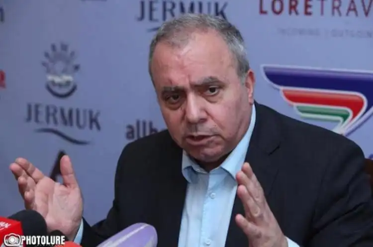 «Տոլարը պիտի բարելաւուի Եւրոյի դիմաց». Հրանդ Բագրատեան 