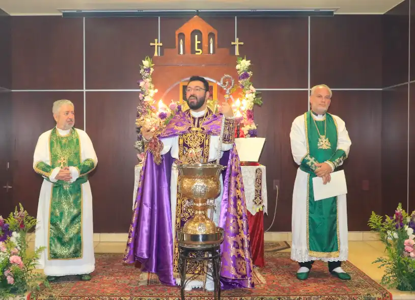 Եպիսկոպոսական Միւռոնաօծ Ս. Պատարագ Տրդատ եւ Ս. Աշխէն Մատրան տօնին առթիւ 