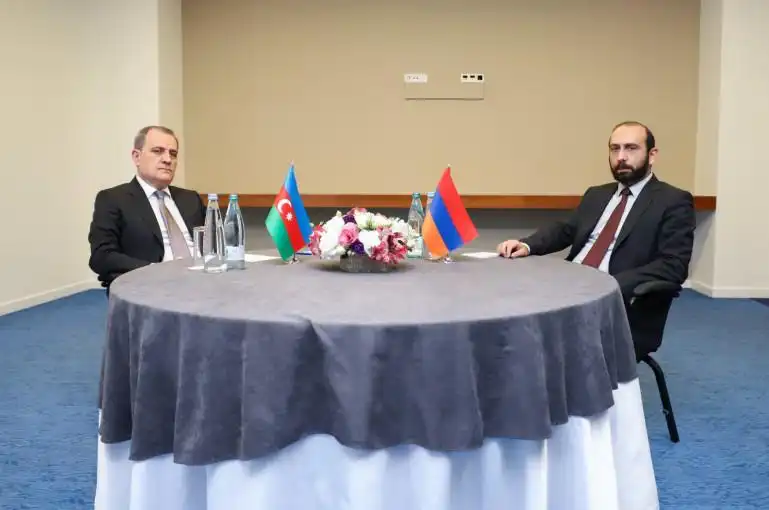 Ի՞նչ քննարկած են Միրզոյեան եւ Պայրամով Թիֆլիսի մէջ