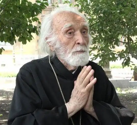 Նուիրական տարիներ, մտերմիկ յուշեր