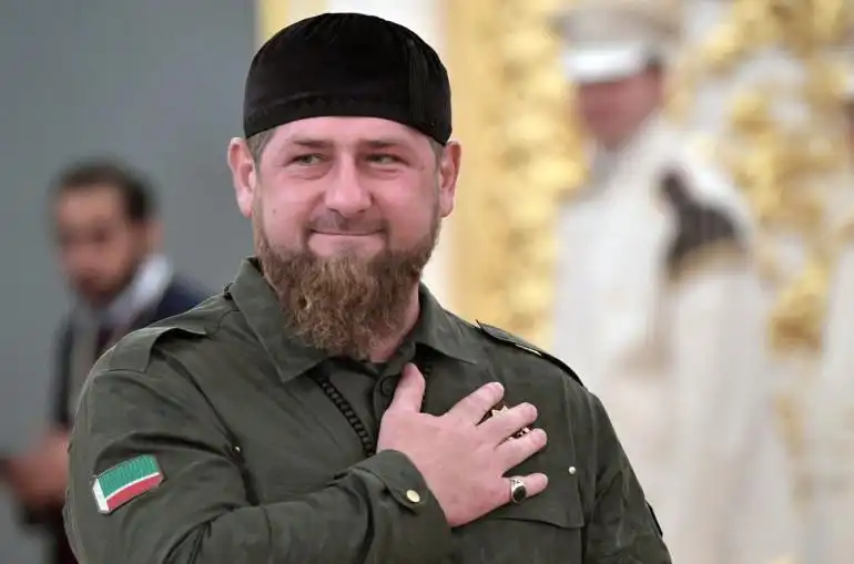 Քատիրովէն  խորհուրդ Զէլէնսքիին. «Պէտք է  փախչիս»