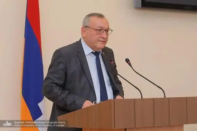 Արթուր Թովմասեան միացաւ Արցախի նախագահի նախաձեռնութեան