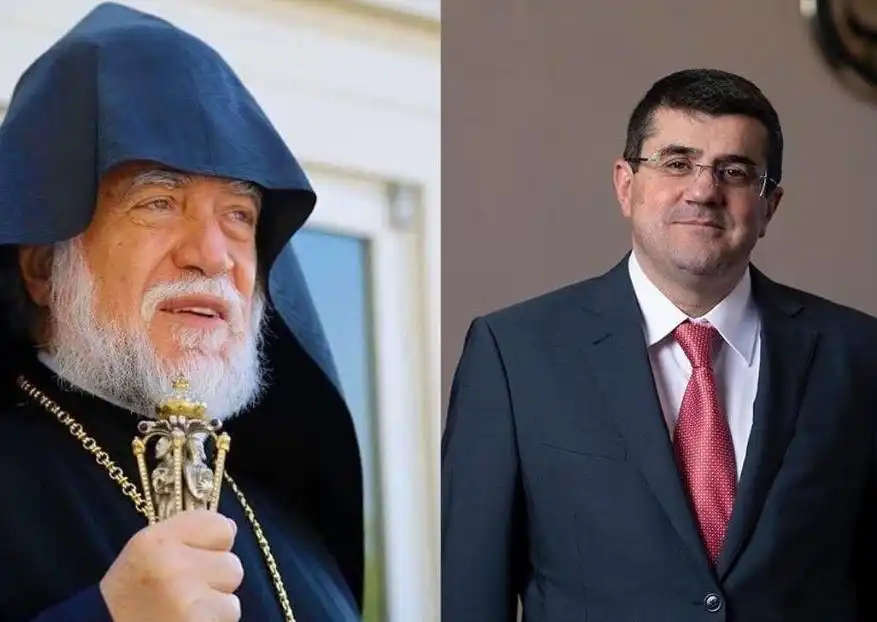 Արամ Ա. Կաթողիկոս հեռախօսազրոյց ունեցած է Արցախի  նախագահին հետ 