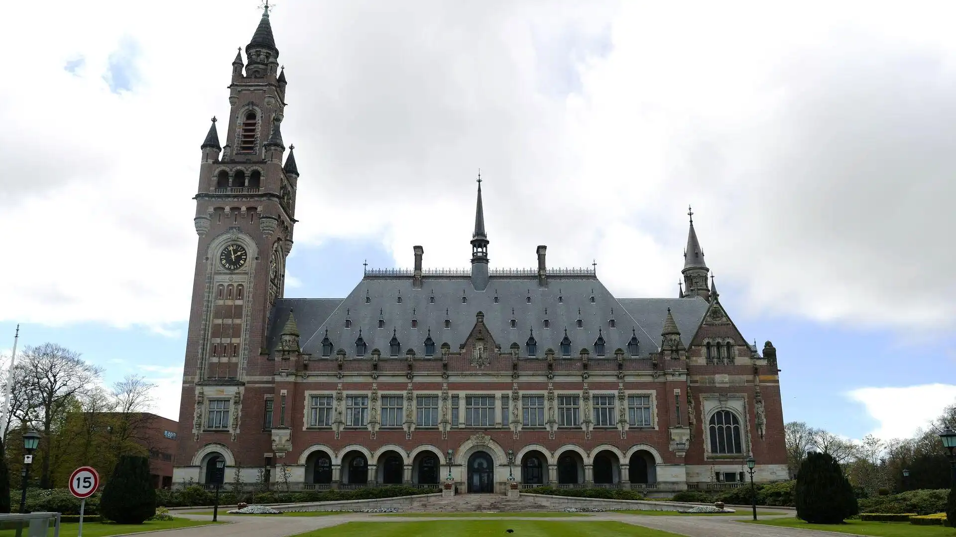 Արդարադատութեան միջազգային դատարանը վերահաստատած է Լաչինը  վերաբանալու որոշումը  