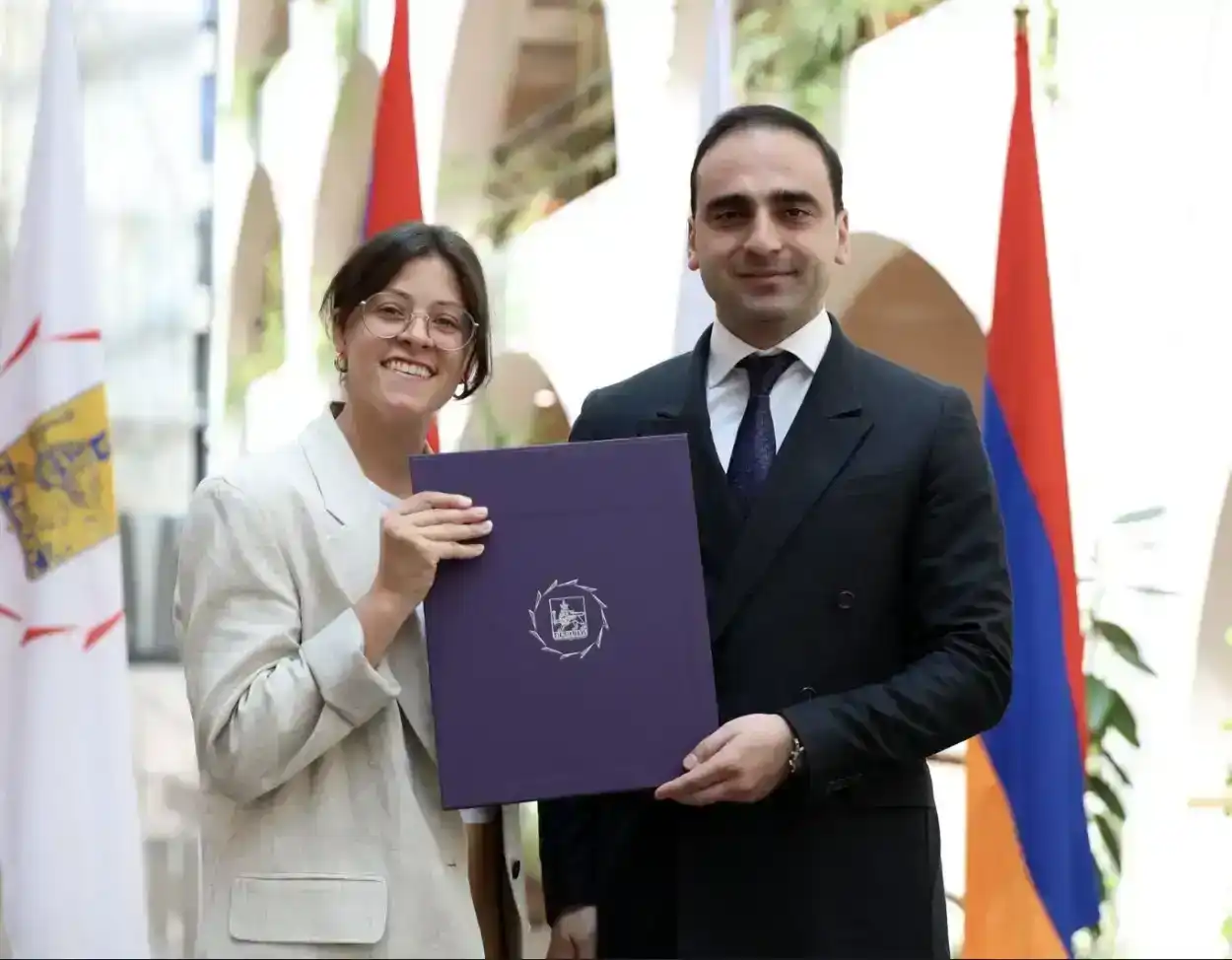 Հայրենադարձ հայուհին՝ Երեւանի Քաղաքապետարանին կողմէ «Աշխոյժ քաղաքացի» ճանչցուեցաւ        