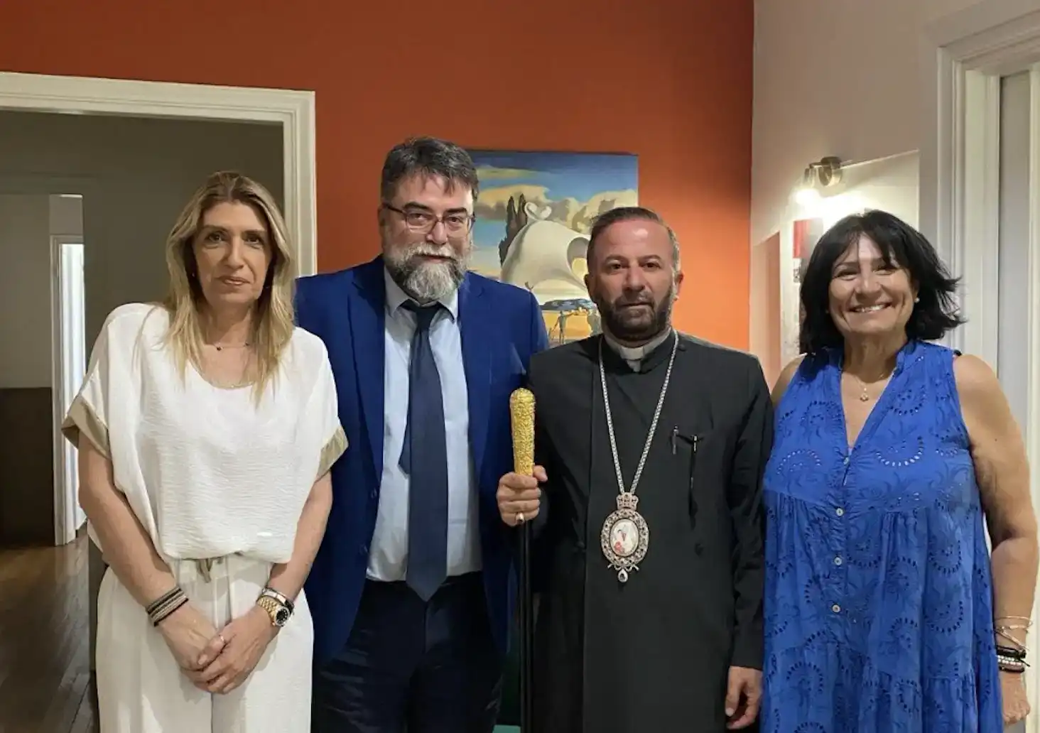 Աթէնք. Թեմակալ Առաջնորդ Գերշ. Տ. Խորէն Առաքելեան հանդիպում ունեցած է Յունաստան-Հայաստան միջխորհրդրանական յանձն. ղեկավարին հետ 