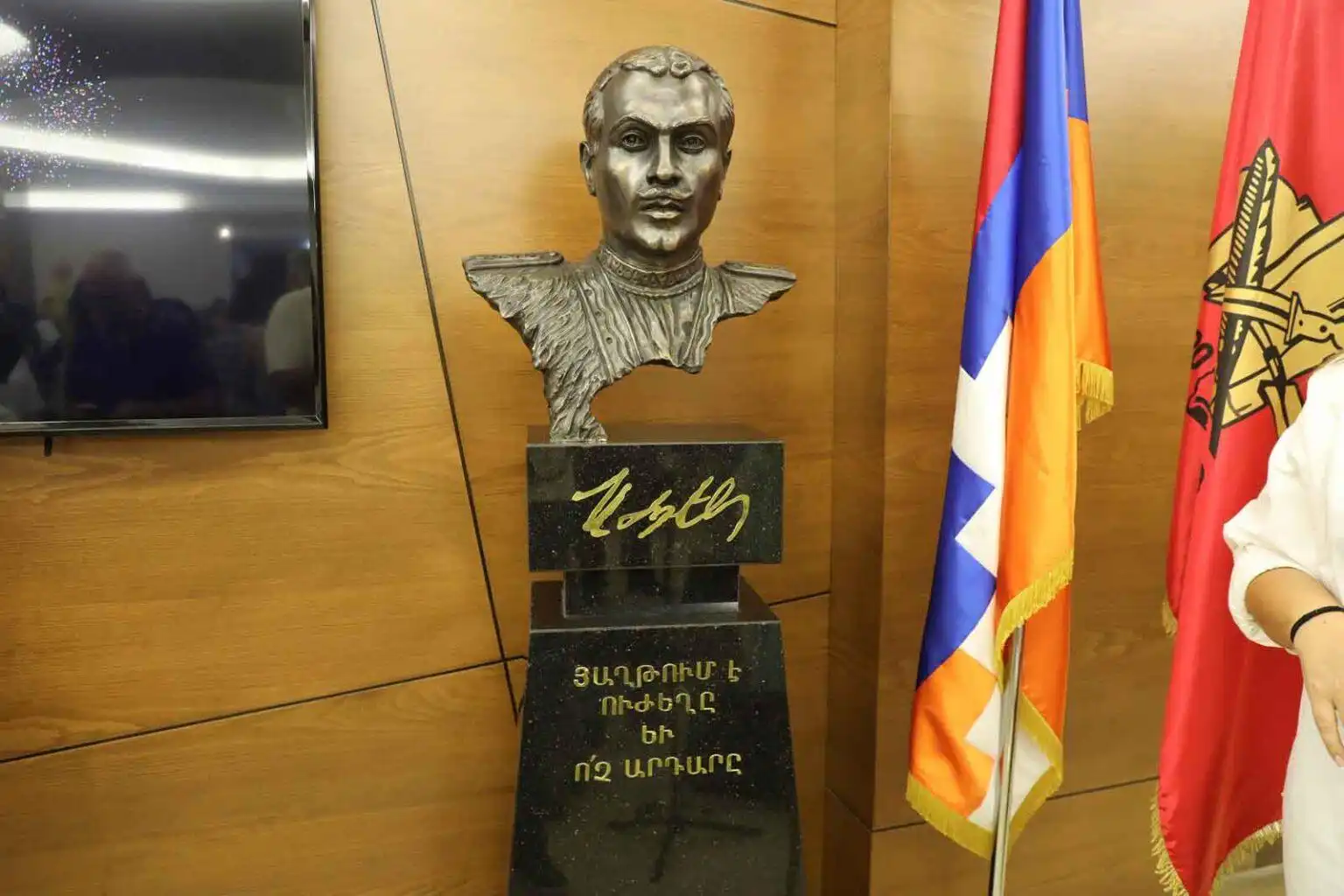 Լիբանան. Գարեգին Նժդեհի կիսանդրիի բացում՝ Զալքայի ՀՅԴ ակումբին մէջ
