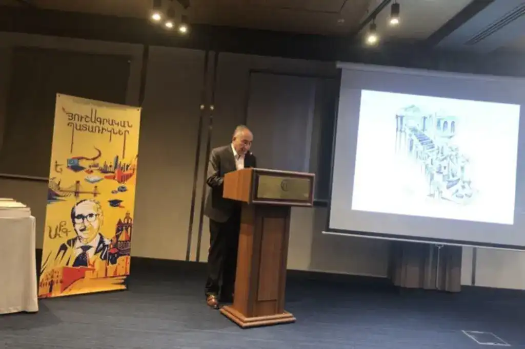 Ընթերցողներուն ներկայացուած է  սփիւռքահայ գրող Կիրակոս Գույումճյանի «Յուշագրական պատառիկներ» գիրքը