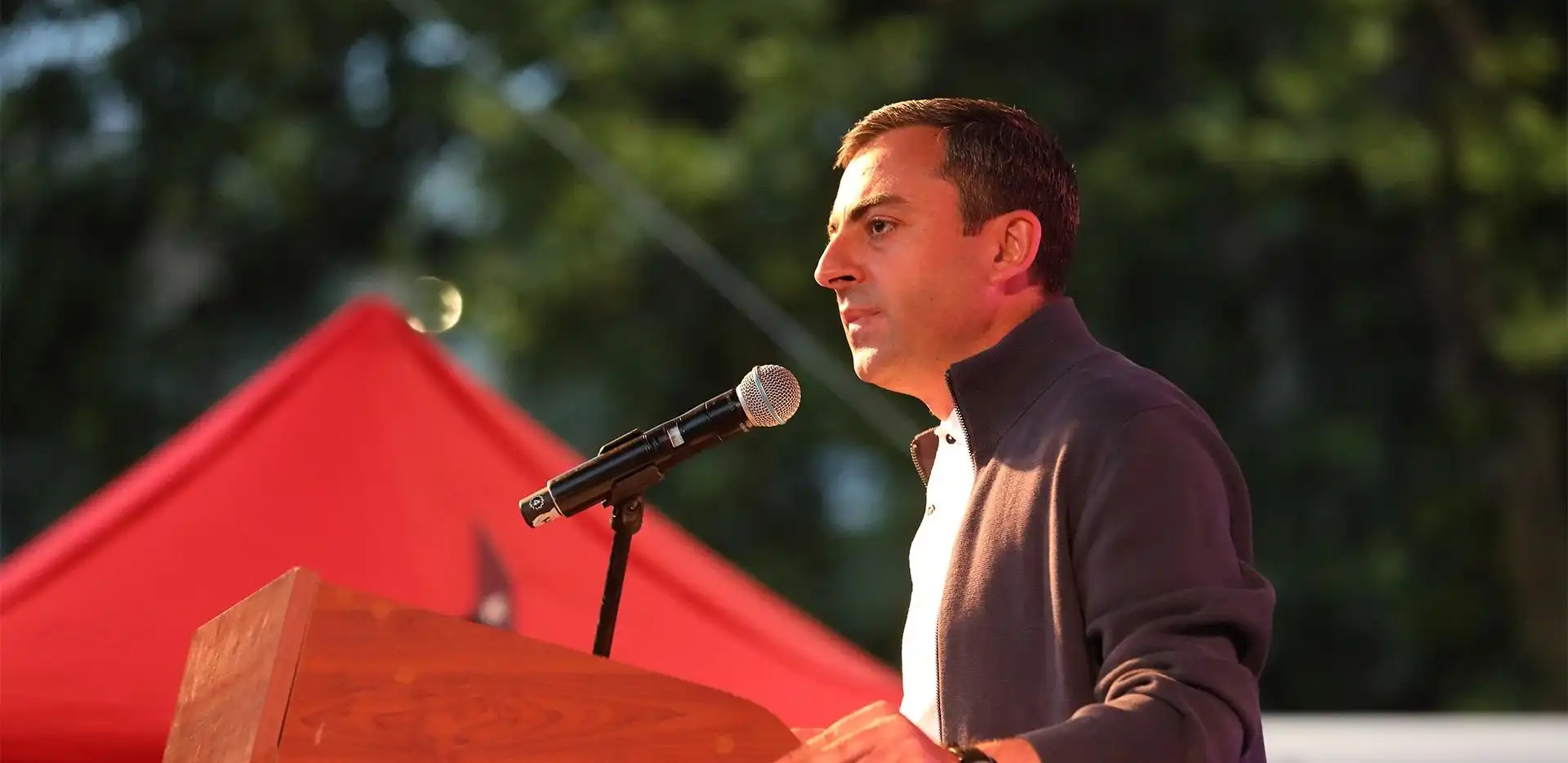 Փաշինեան  ըսել կ՚ուզէ, որ ինք դէմ չէ  Ղարաբաղի՝  Ատրպէյճանի կազմին մէջ ըլլալուն. Սաղաթէլեան