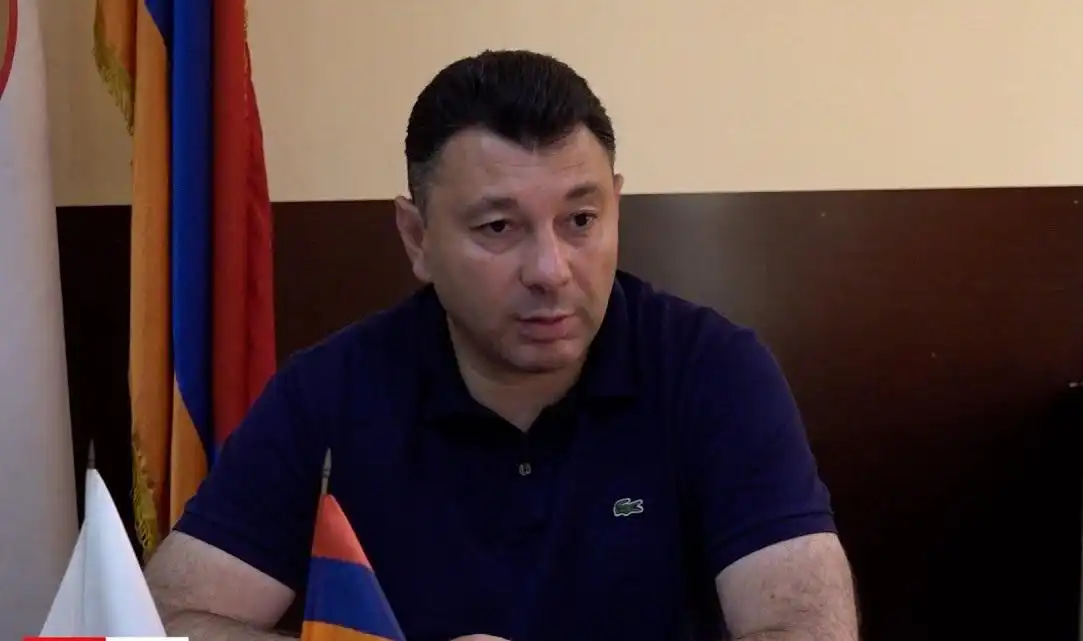 Շարմազանով    պատերազմը դադրեցնելու խնդրանքին վերաբերեալ  նոր  փակագիծներ  բացած է 