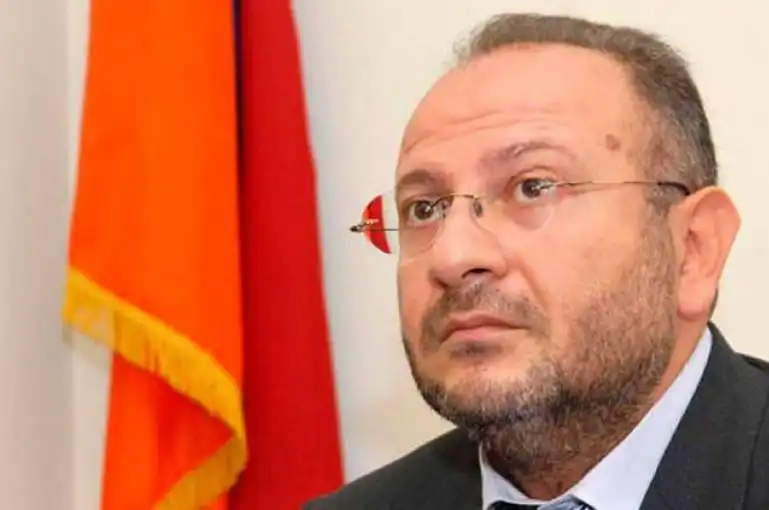 Բագրատ Եսայեան ձերբակալուած 