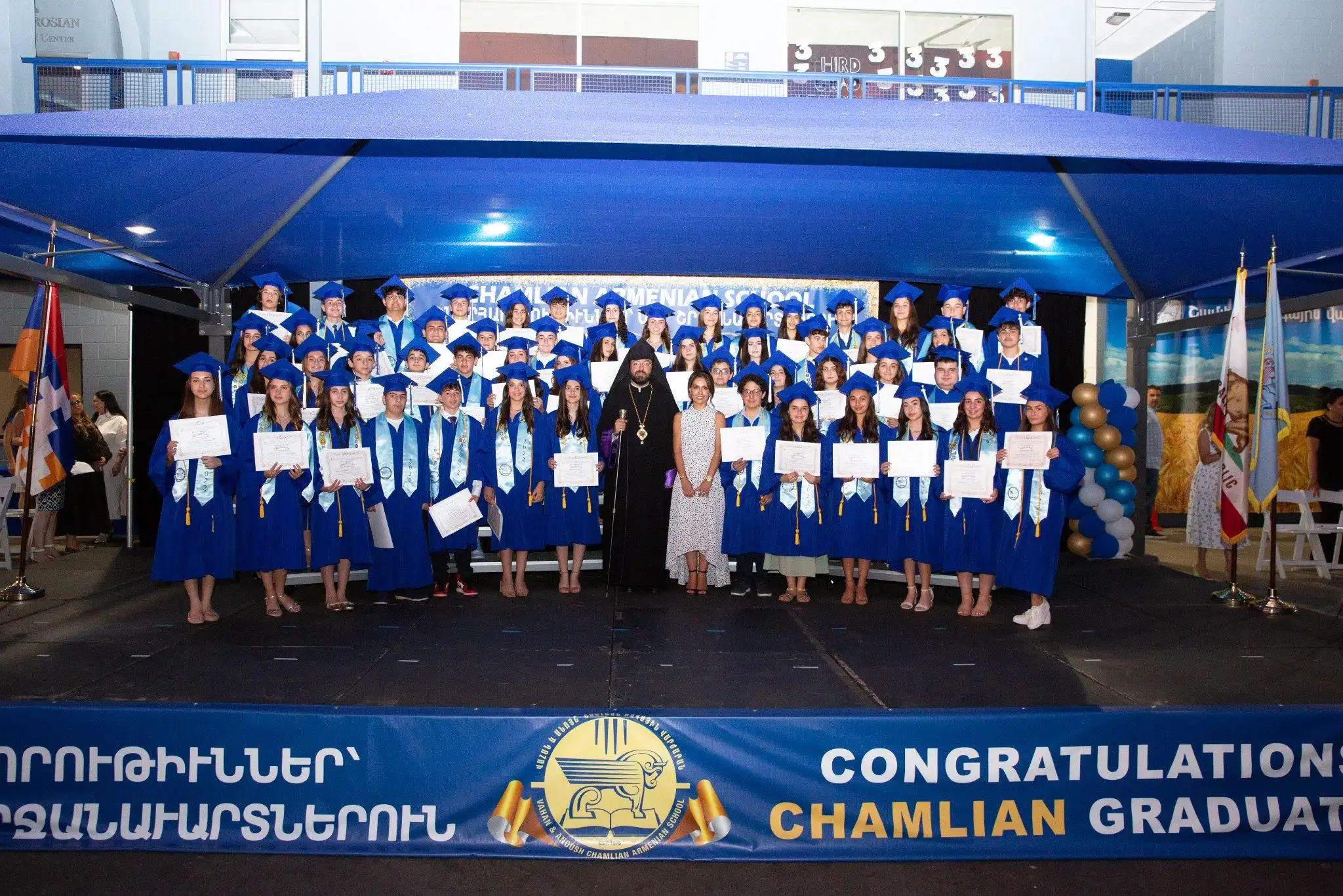 Արեւմտեան թեմ. Ազգային վարժարաններու փակման հանդիսութիւնները