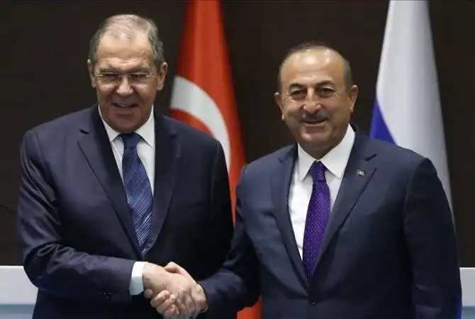 Ի՞նչ  պիտի քննարկեն  Լաւրով  եւ Չաւուշօղլու 