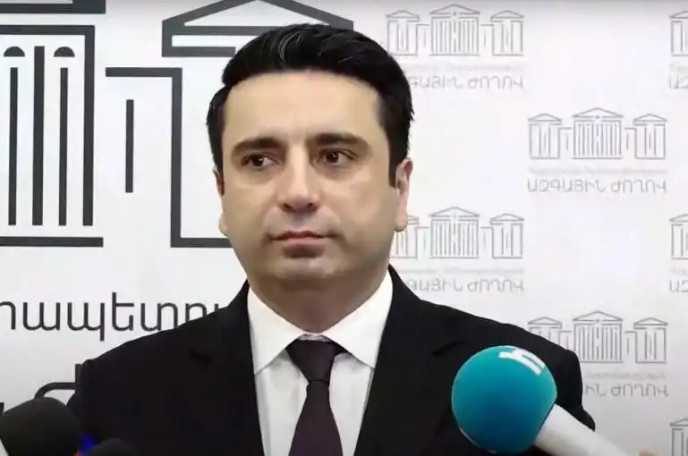 Ալիեւ փակ հանդիպման ժամանակ ընդունած է ՀՀ տարածքային ամբողջականութիւնը. Ալեն Սիմոնեան