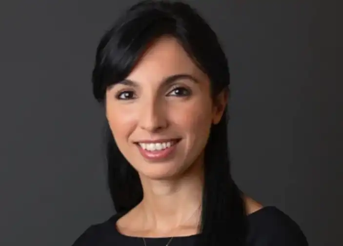   45-ամեայ  Հաֆիզէ Կայէ Էրքան Թուրքիոյ Կեդրոնական Դրամատան կառավարիչ նշանակուեցաւ 