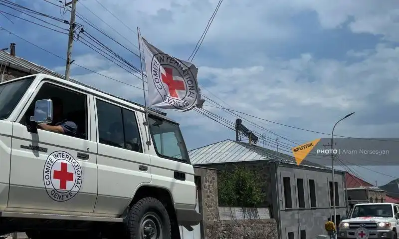 Կարմիր խաչը տեսակցած է Ատրպէյճանի կողմէ առեւանգուած երկու հայ զինծառայողներուն