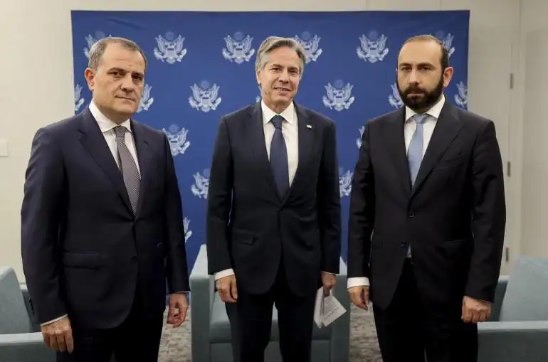 Ուաշինկթընի մէջ դրական տեղաշարժ