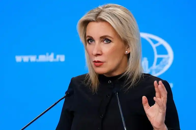 Զախարովայէն ուշացած կոչ