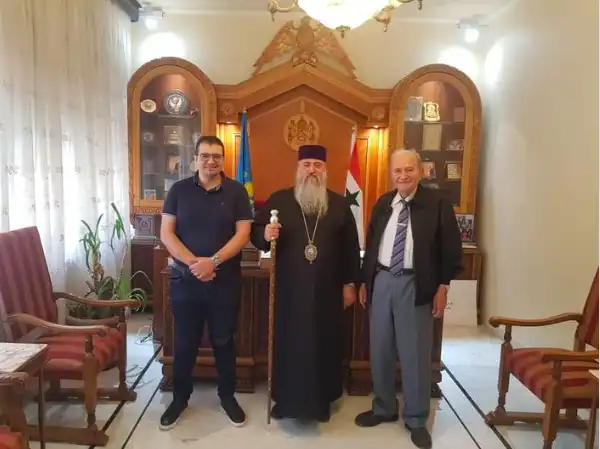  Հալէպի մէջ. Թեմակալ  Առաջնորդը ընդունած է   բարեպաշտ  գործիչներ ՝Յովհաննէս եւ  Յակոբ Յակոբեանները 