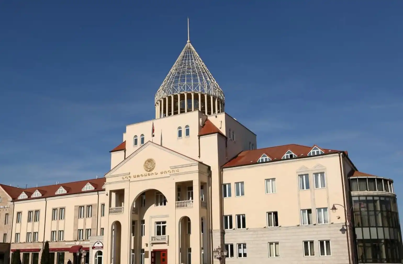 Արցախի Ազգային Ժողովը նախագահի առաջադրում եւ ընտրութիւն չկայացնելու վերաբերեալ
