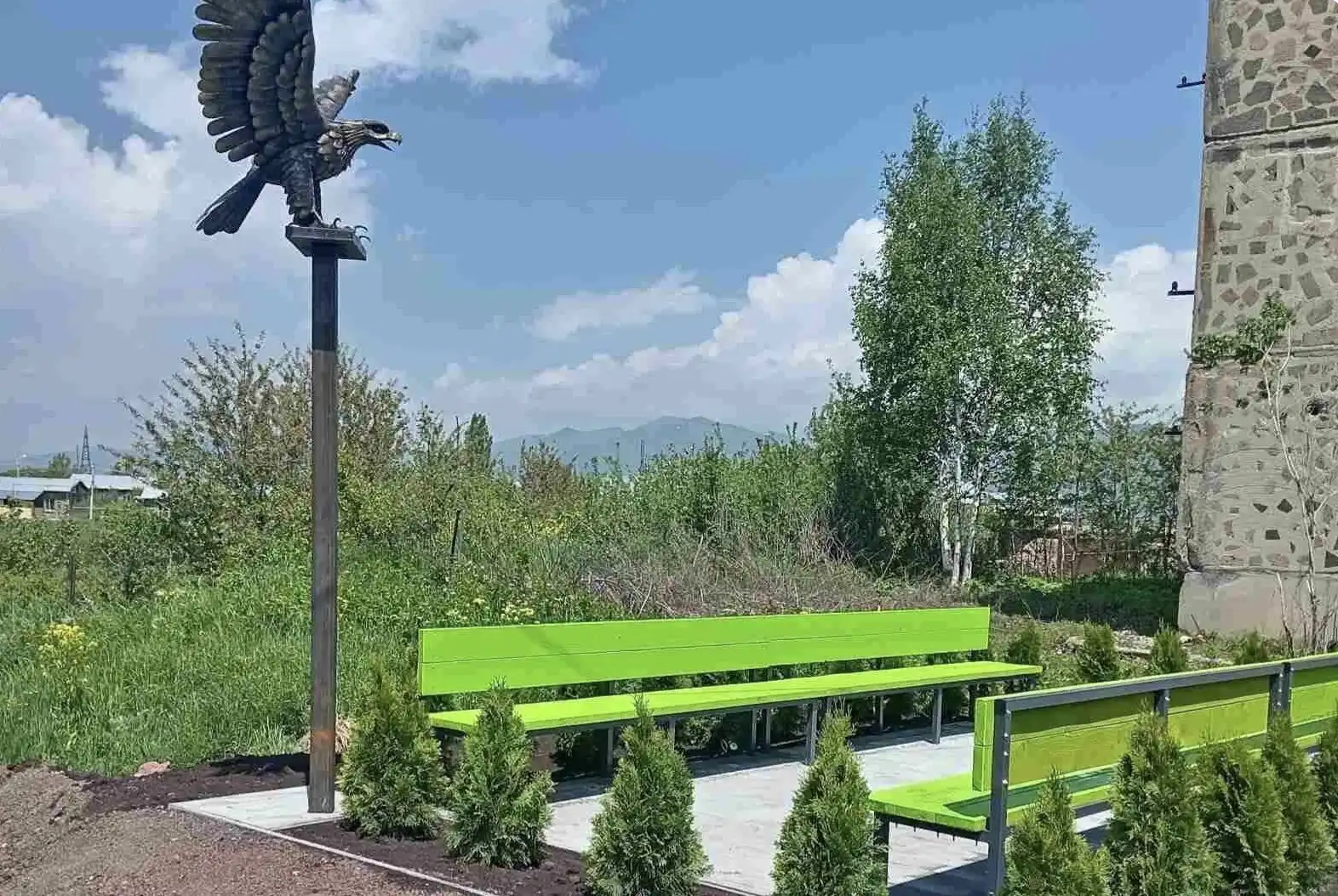 Գագարինի մէջ բացուած է 44-օրեայ պատերազմին անմահացած հերոսներուն նուիրուած պուրակ
