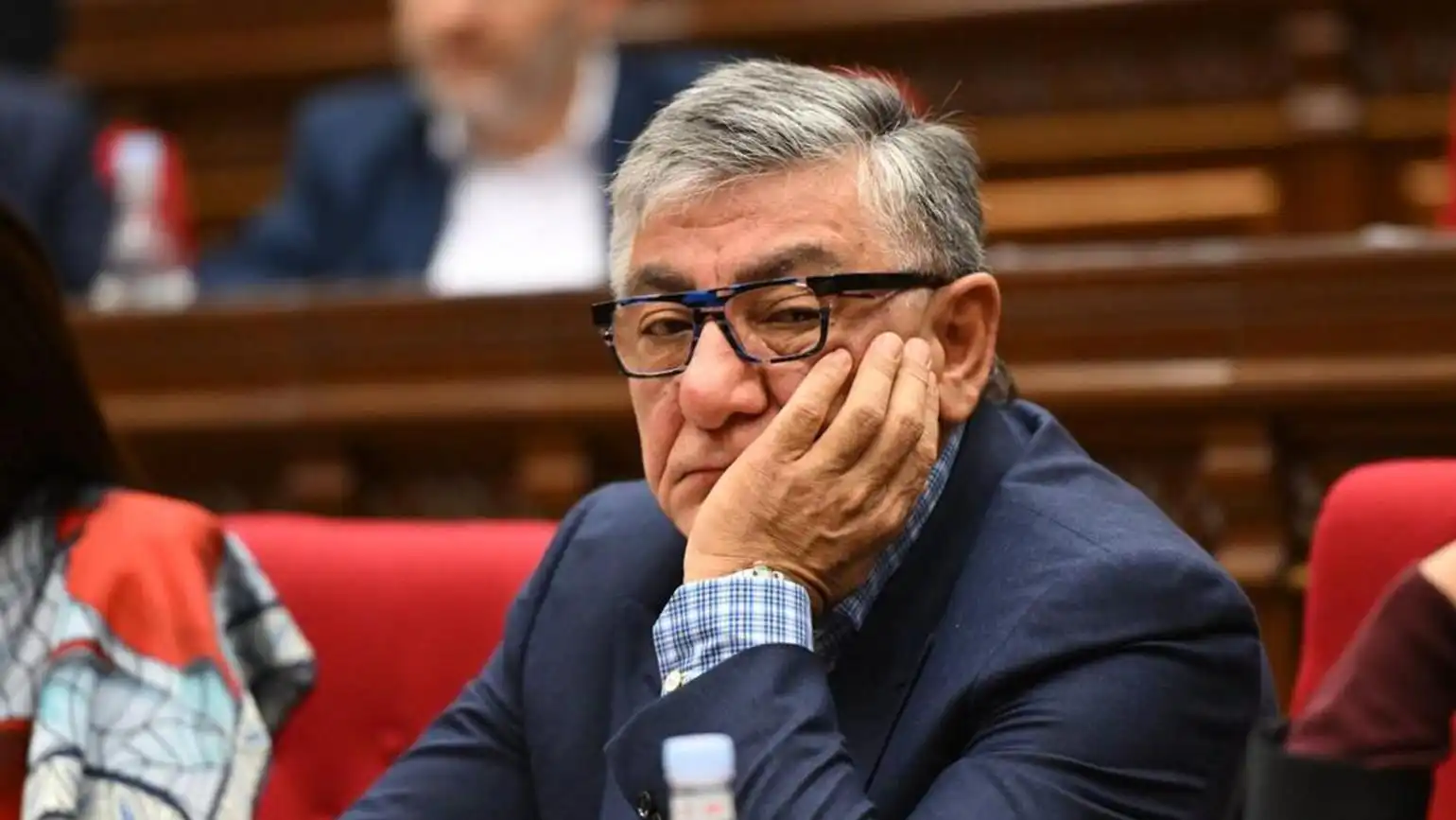 Կազի վերաբերեալ աւելի լաւ առաջարկներ. Խաչատուր Սուքիասեան 