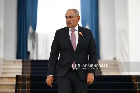 Վարչապետ Փաշինեան՝  միօրեայ արձակուրդի մէջ