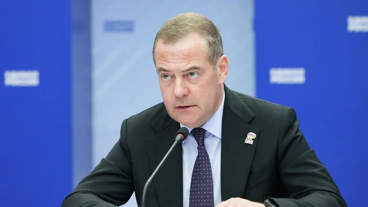 Մեղմ ըսած, Թեհրանը չէ պարտուած այս պատերազմին. Մետվետեւ