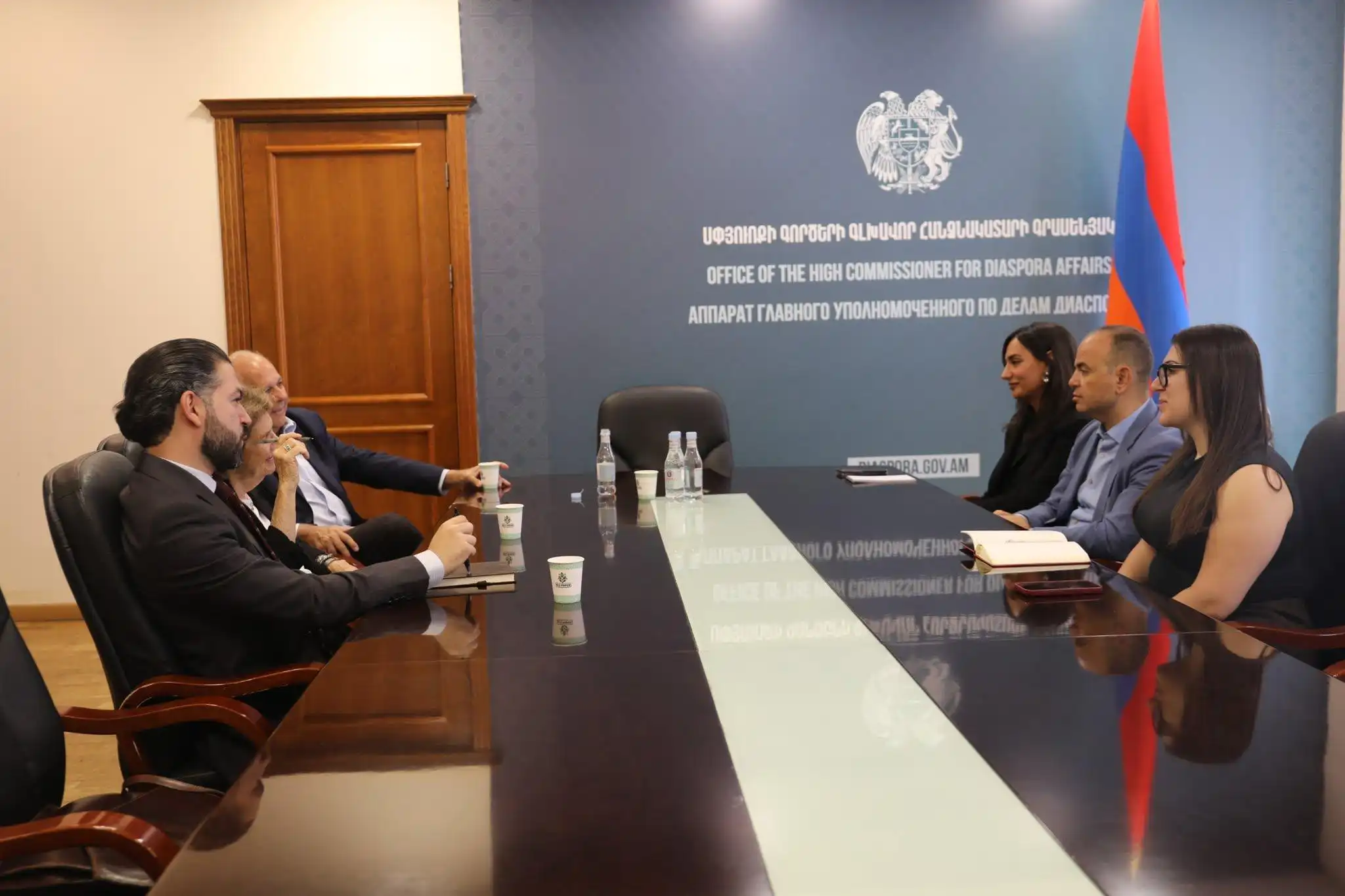 Զարեհ Սինանյանը հանդիպել է Ամերիկայի հայկական համագումարի ղեկավարության հետ