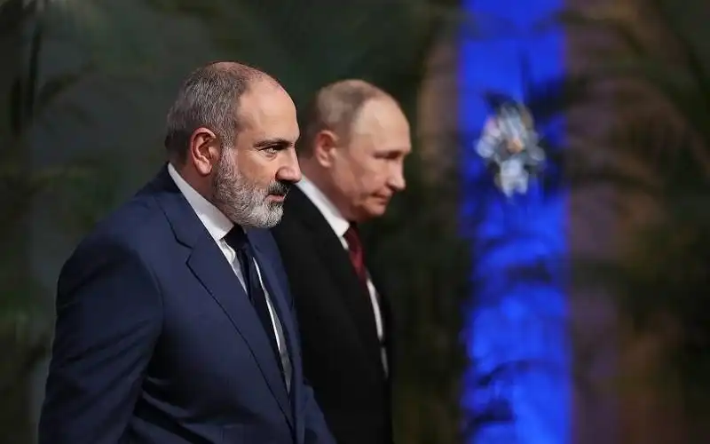 Նիկոլ Փաշինեանը շնորհաւորական ուղերձ յղած է Վլատիմիր Փութինին՝ Ռուսիոյ օրուան առթիւ