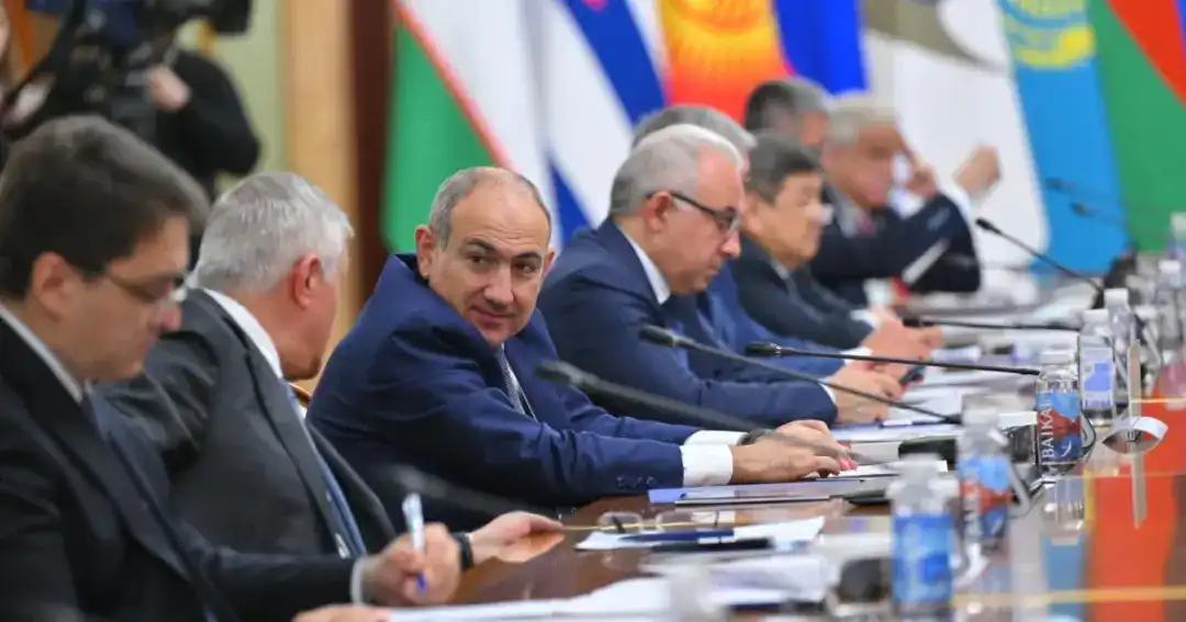 Հանրաքուէի հիմքեր ներկայիս չկան. Փաշինեանի արձագանգը՝ ԵԱՏՄ 4 երկիրներու նախագահներու յայտարարութեան